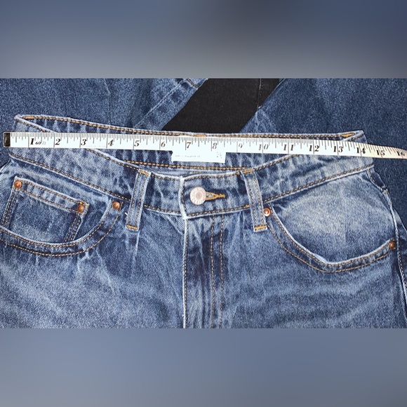 ASOS DESIGN oversized baggy fit wide jeans in vintage dark wash blue 29 x 30 - Picture 7 of 10